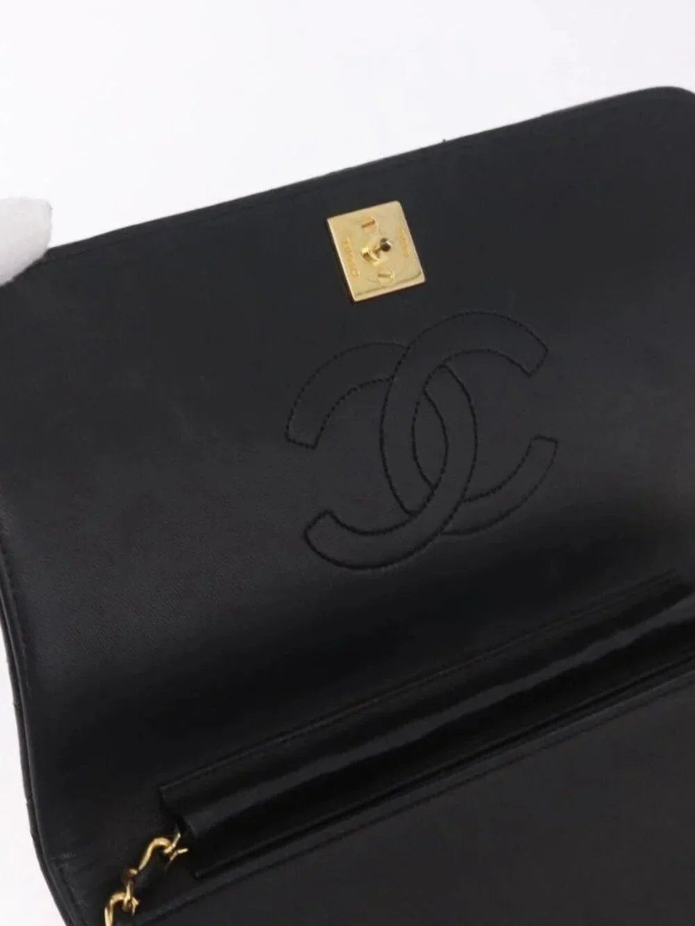 CHANEL Matelasse Chain Shoulder Bag Lamb Skin Black Gold CC Auth 184564